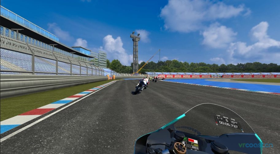 VRIDER体验：有前途的 VR 超级摩托车赛车