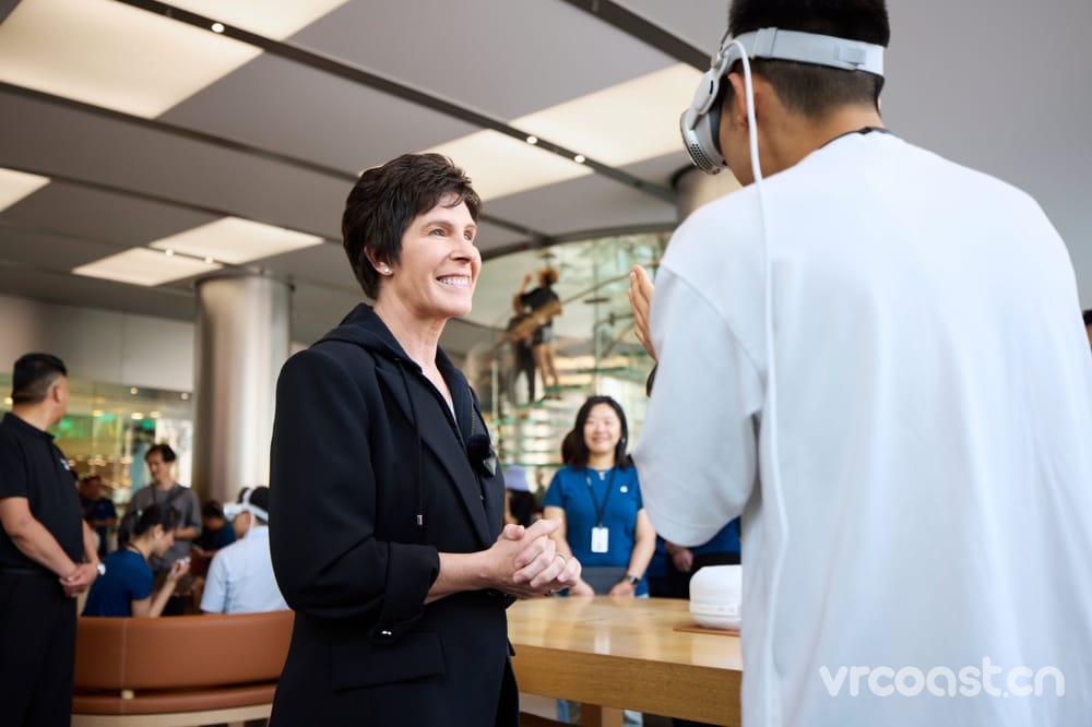Apple Vision Pro 店内演示现采用更舒适的双环带