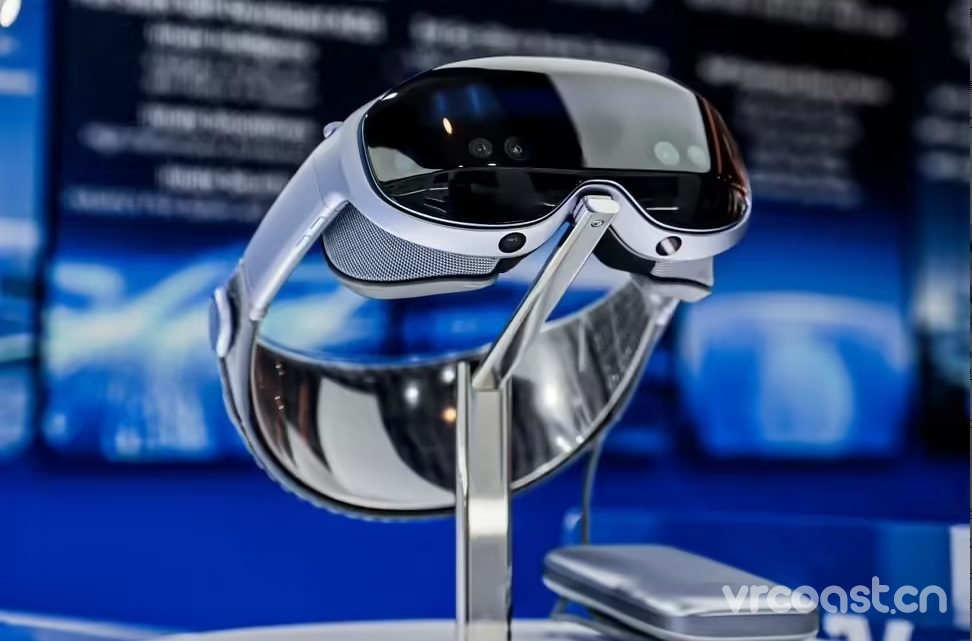 vivo首次展示混合现实头显，名字也叫Vision